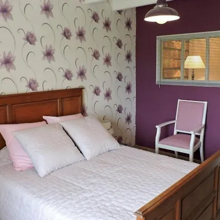 Holiday home Maison Rosalice Chaumont-la-Ville